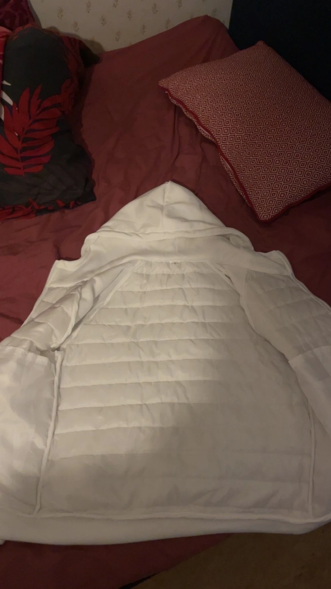 Vit quiltad pufferjacka med huva - 3