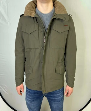 Peak performance Field jacka - Peak performance | Storlek S | Skick 9/10 | Hör av er vid minsta fundering😁✅