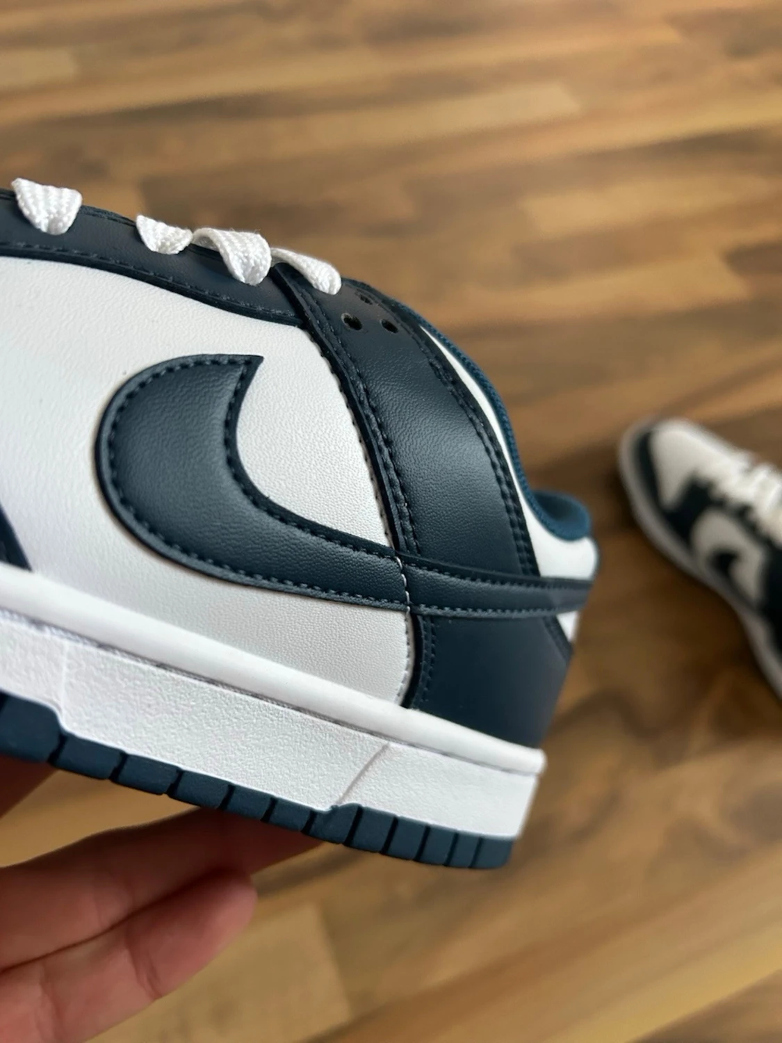 Nike Dunk Low vit/marinblå - 4