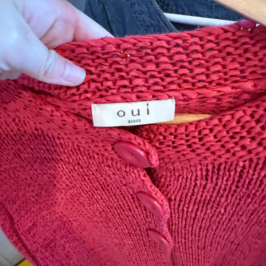Röd stickad kofta från Oui - 1