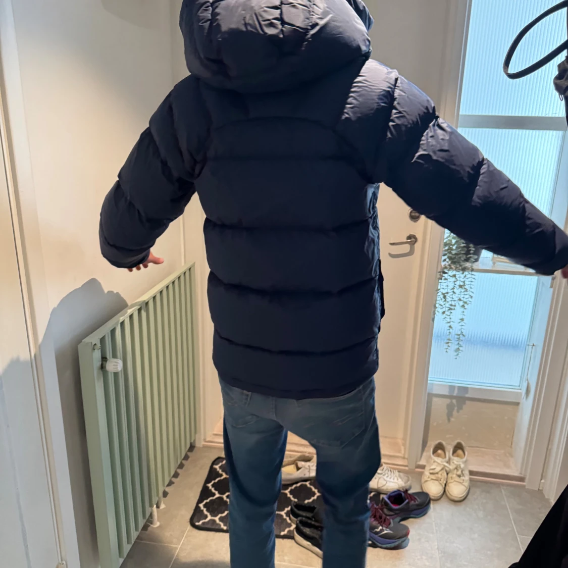 Mörkblå dunjacka från Fjällräven - 1