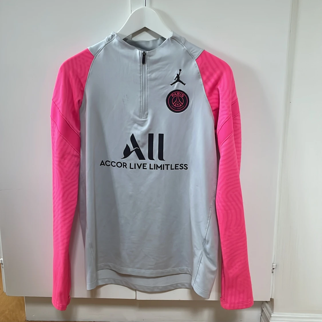 PSG x Jordan långärmad fotbollströja