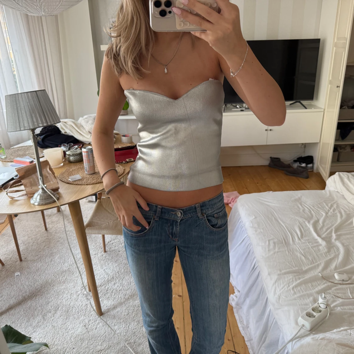 Silvrig axelbandslös tubtopp - 1