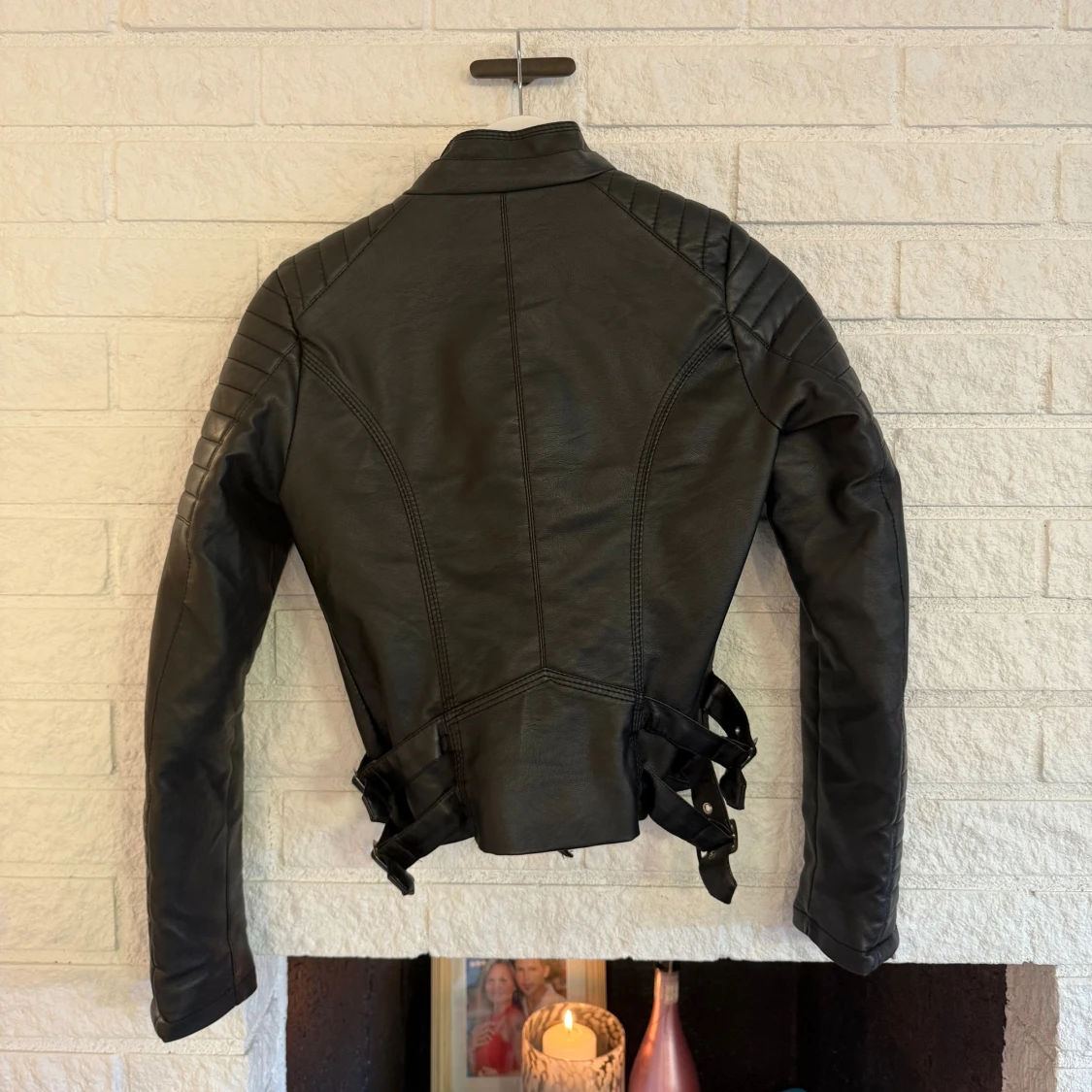 Svart skinnjacka från Voyelles, stl 36 - 1