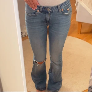  bootcut jeans blå - Skit snygga jeans från lager 