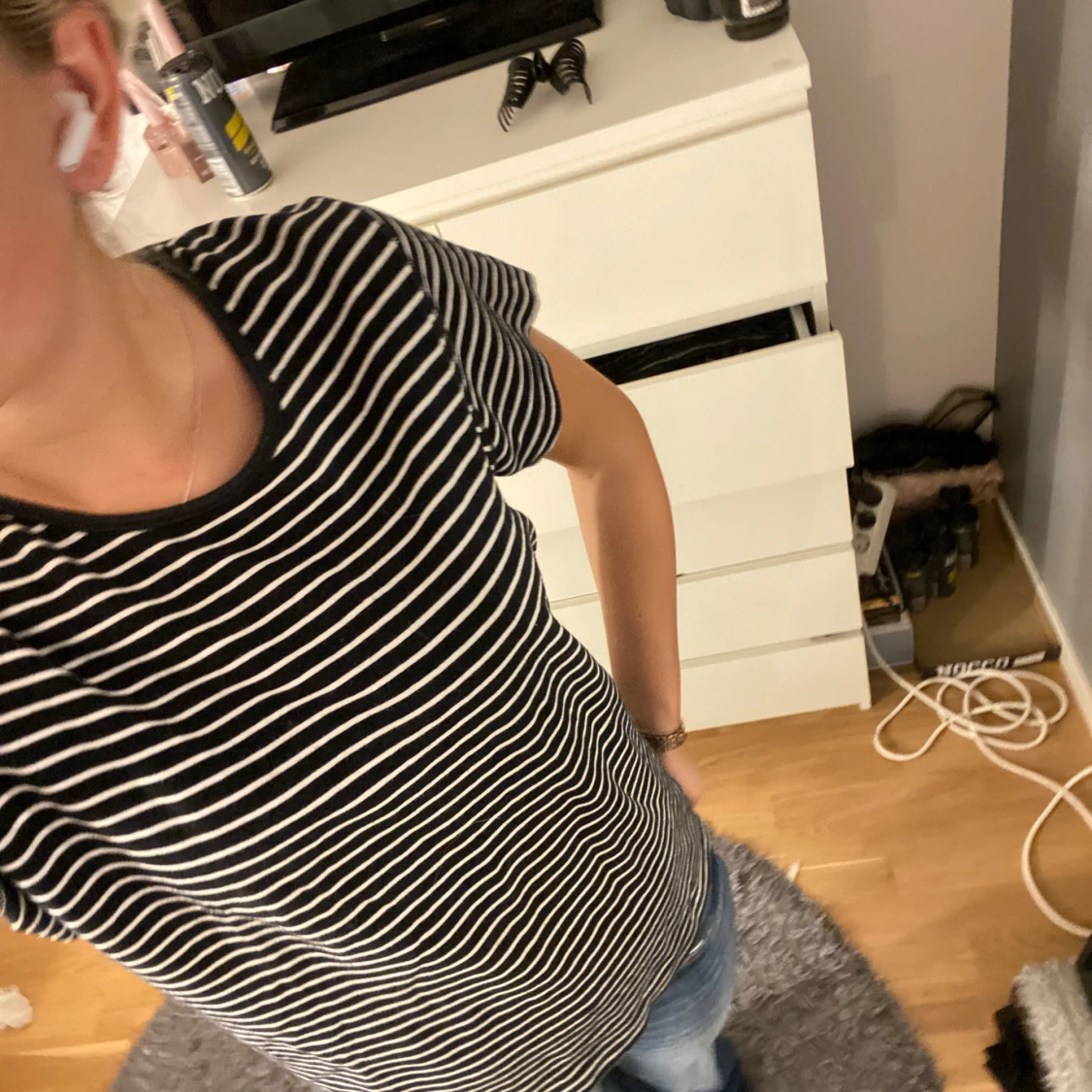 Svartvit randig t-shirt i bomull - 3