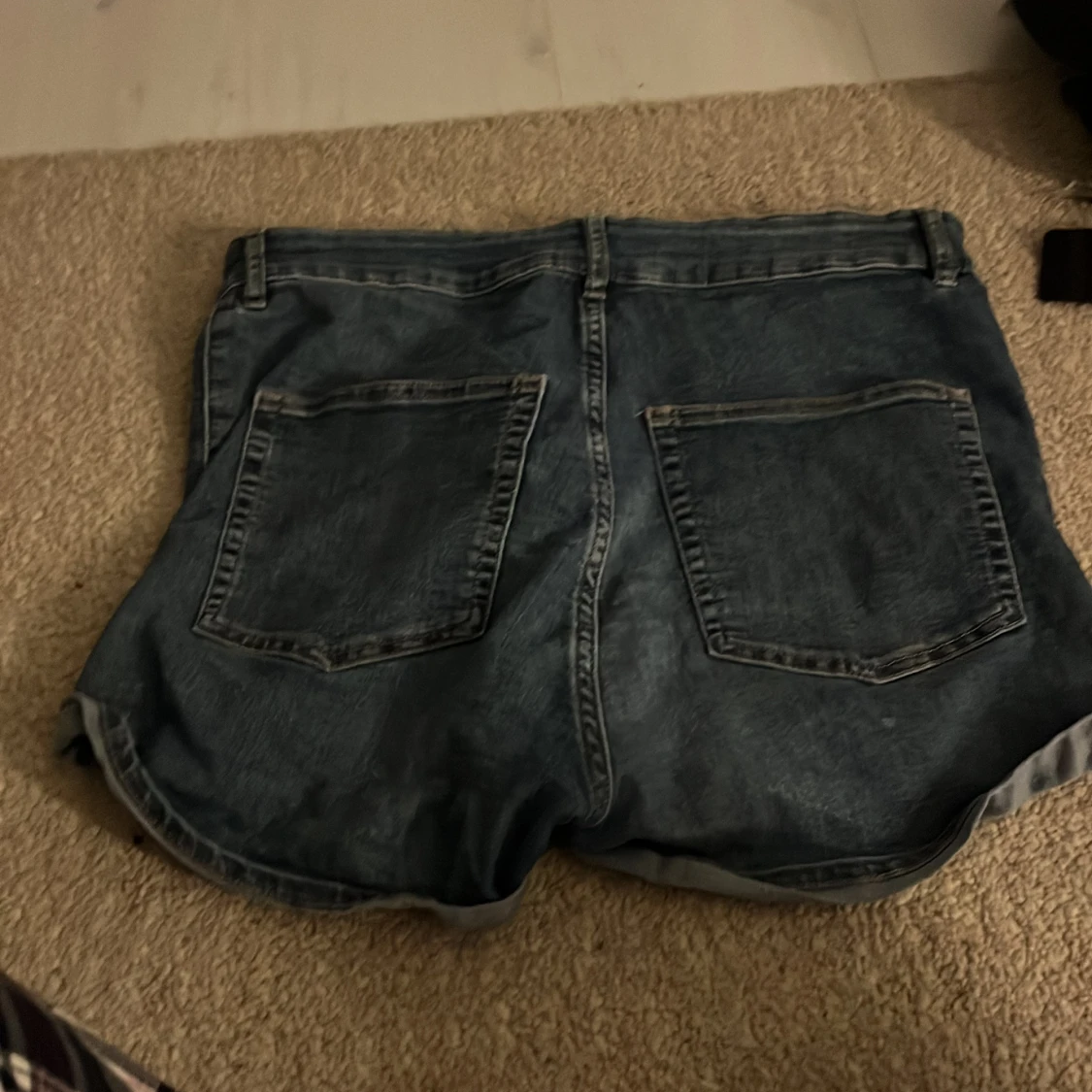 Blå jeansshorts från Divided, strl 44 - 1