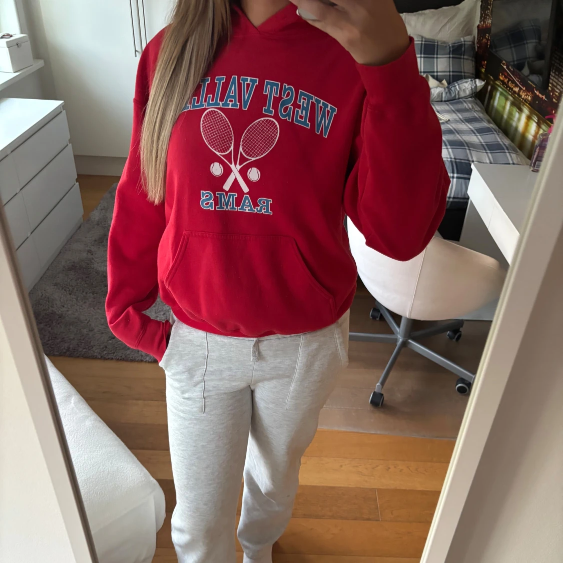 Röd hoodie West Valley Rams