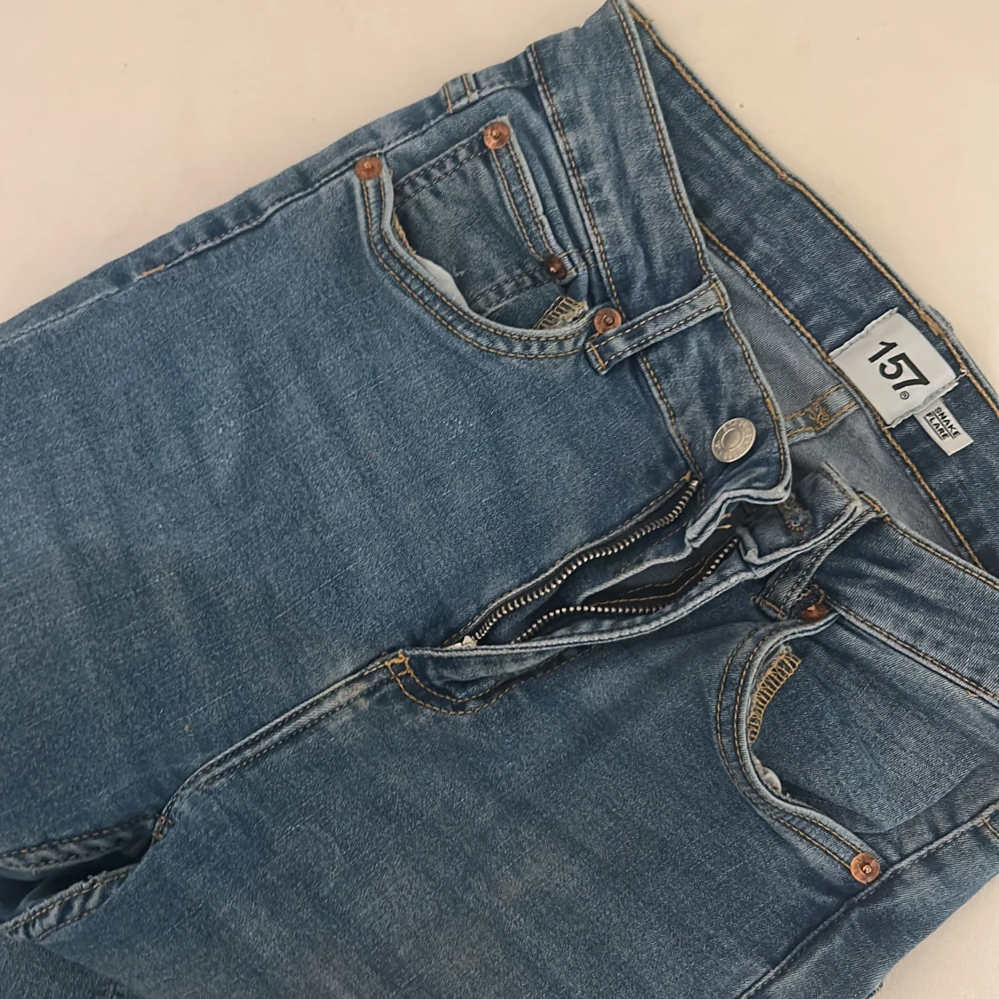 Blå bootcut jeans från 157 - 1