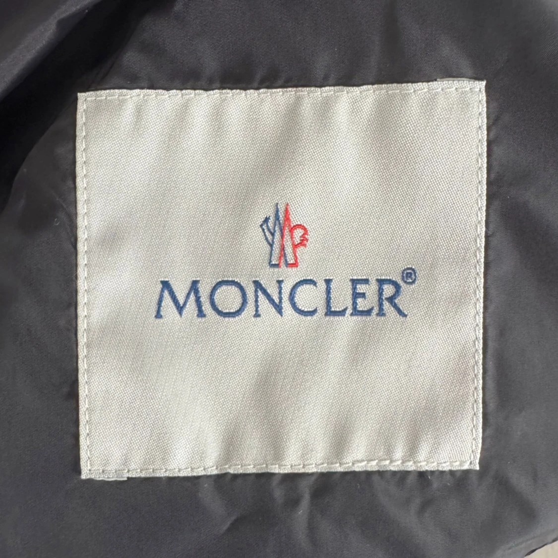 Moncler windbreaker  - 92