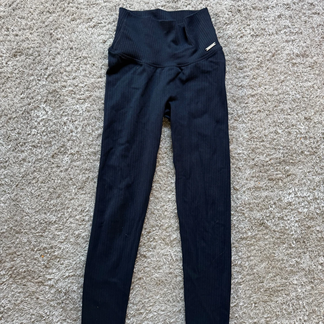 Mörkblå ribbade leggings Aim'n