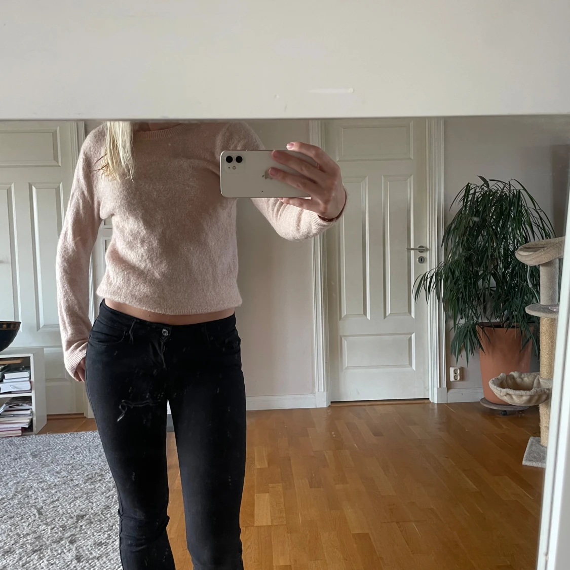 & Other stories ljusrosa stickad tröja - 1