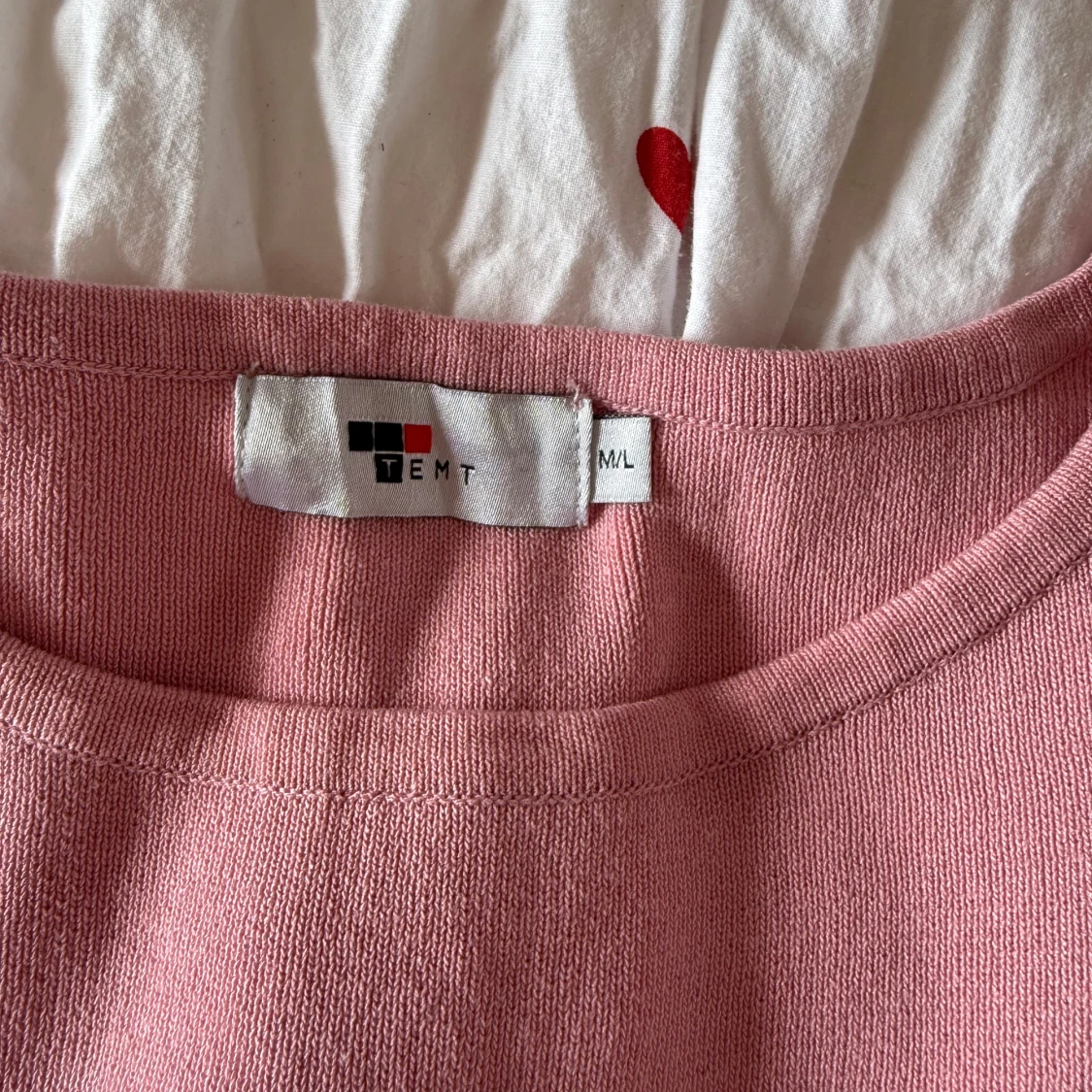 Söt rosa topp med knytning  - 2