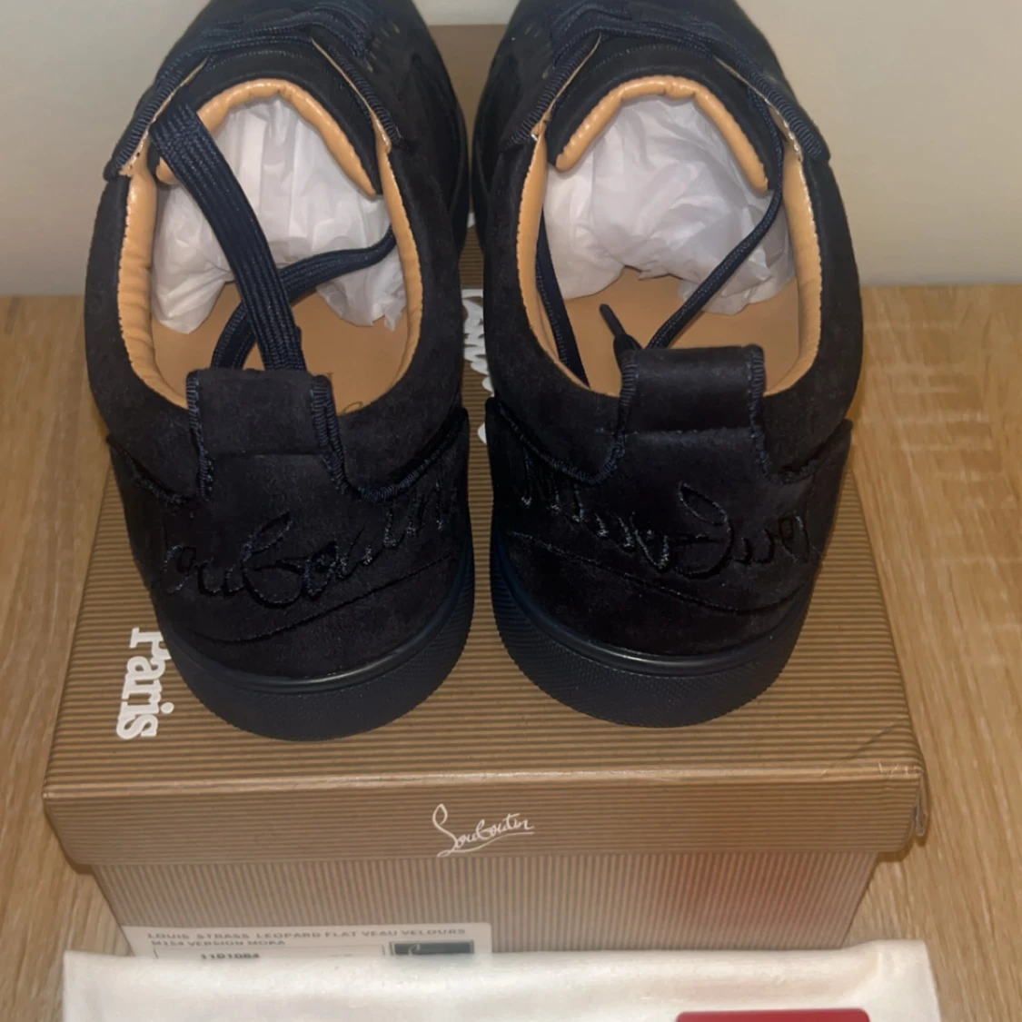 Svarta sneakers från Christian Louboutin - 2