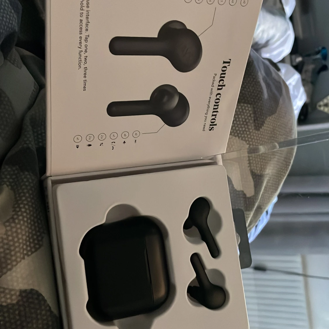 JAYS f-Six True Wireless - 1