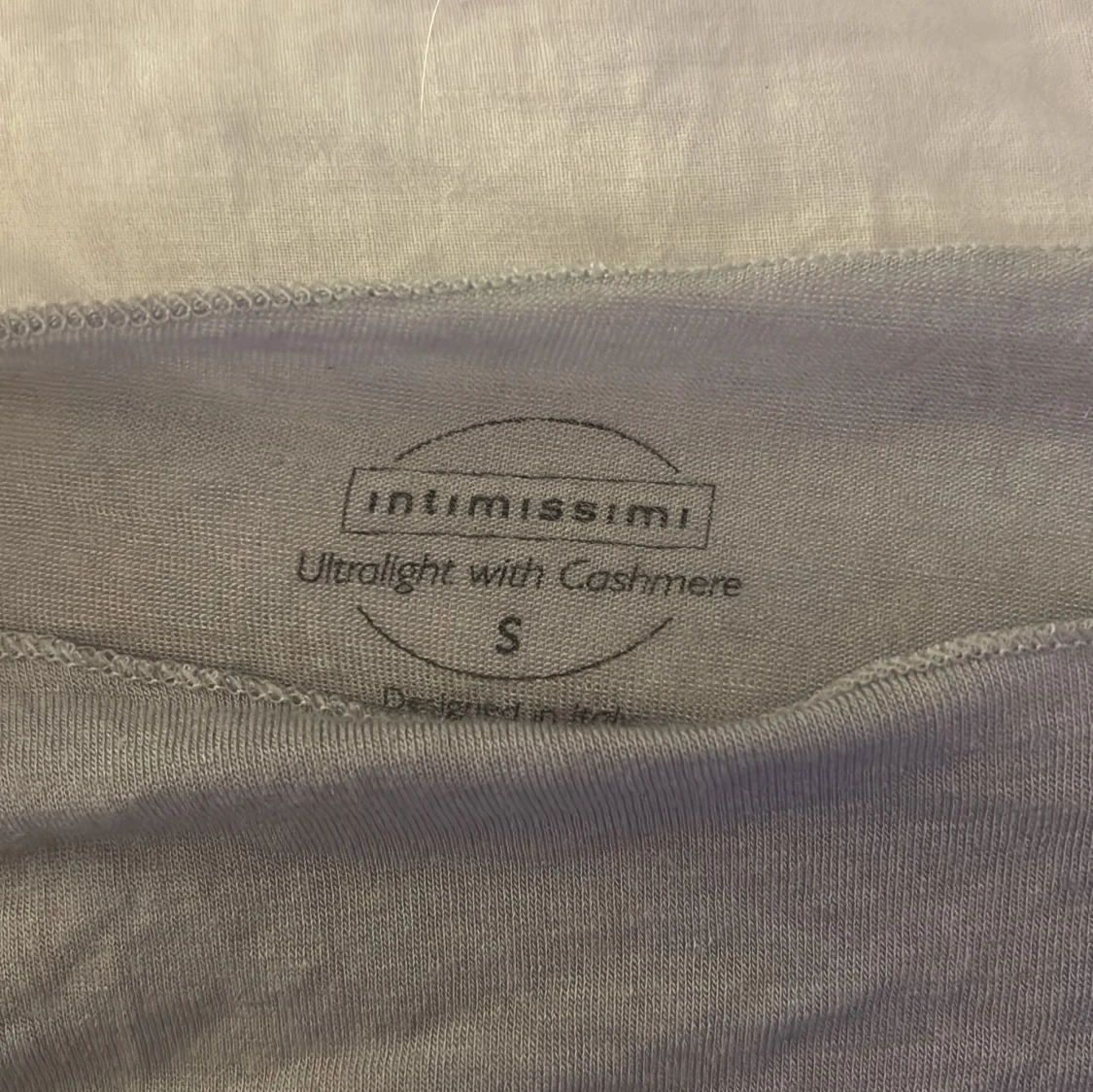 Ljusgrå Intimissimi tröja - 1