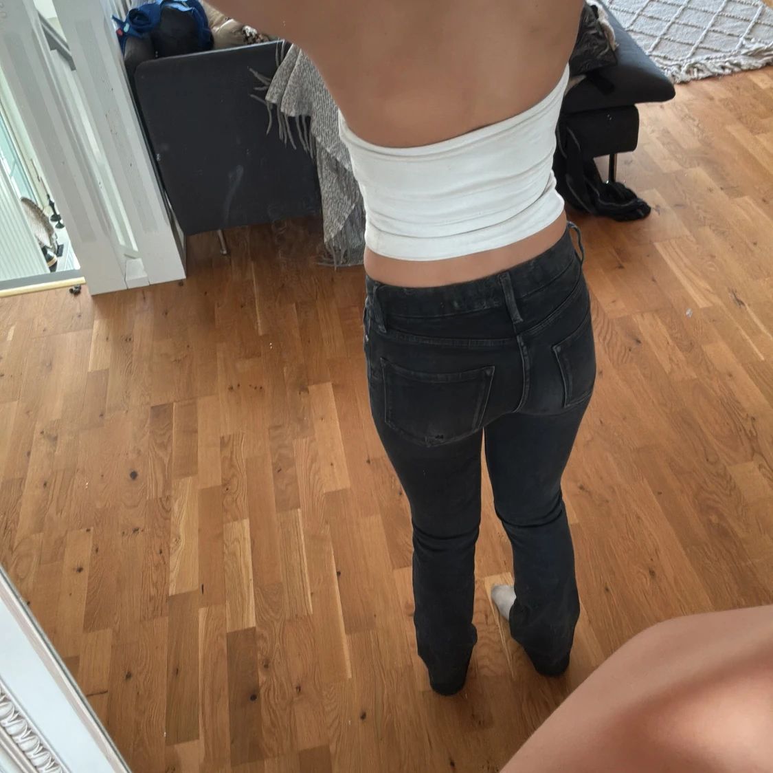 Svarta bootcut jeans med låg midja - 1