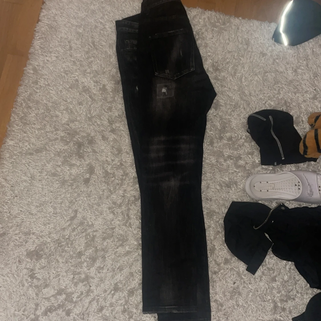 Svarta jeans från Dsquared2, strl 33 - 2