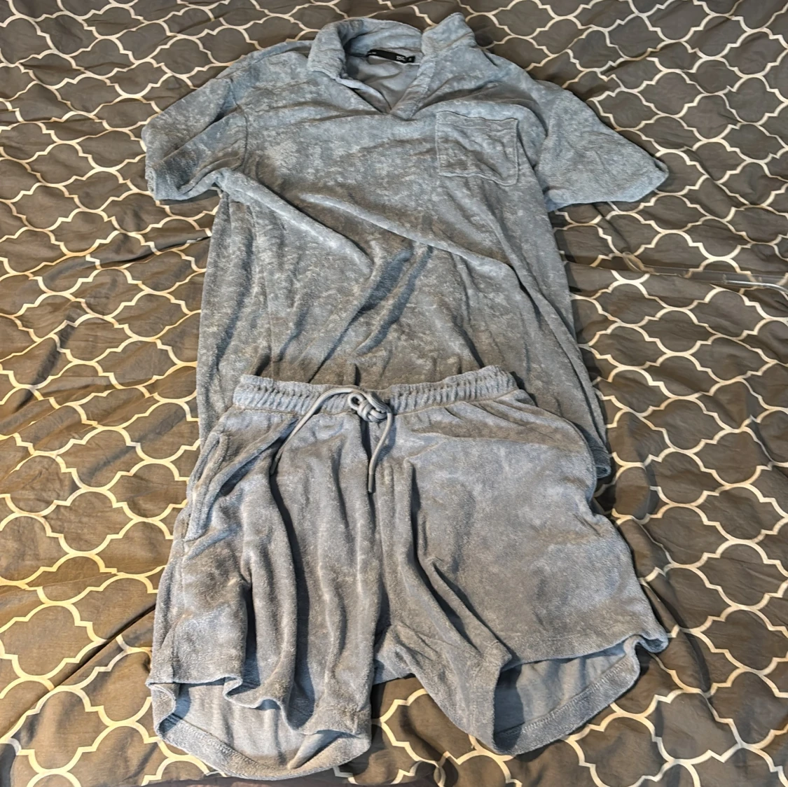 Blå frottéshorts från 157, strl S men skulle rekommendera för dom som var M