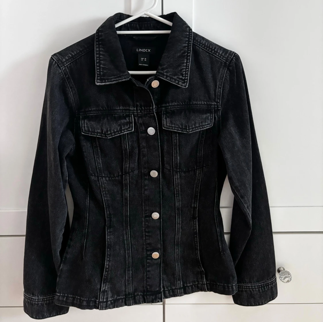 Figursydd jeansjacka