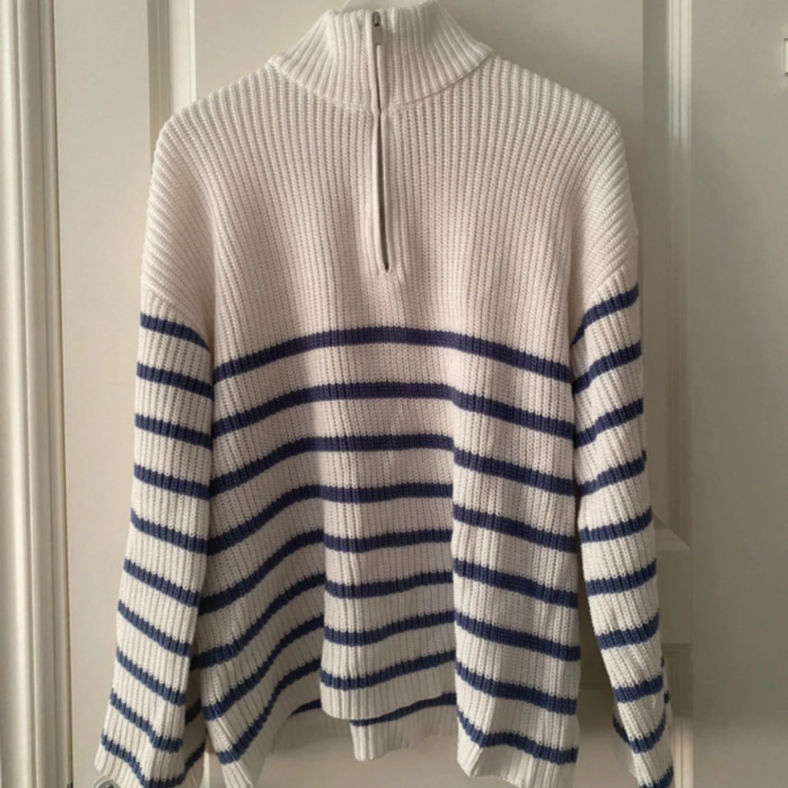  stickad tröja Edikted - 1