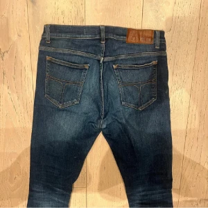 Tiger of sweden  - Ett par riktigt feta tiger of sweden jeans i väldigt bra skick!🤩