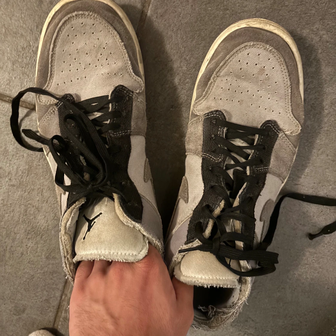 Nike Air Jordan 1 Low Grå/Svart