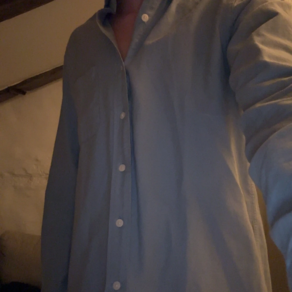 Ljusblå skjorta från A days march - 1