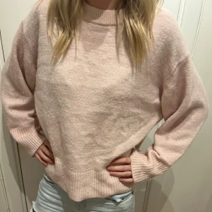 Ljusrosa stickad tröja  - Super snygg😍