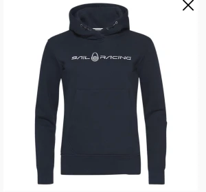 Sail Racing - Säljer denna hoodie för att jag inte har någon användning för den och för kort i armarna! ☺️