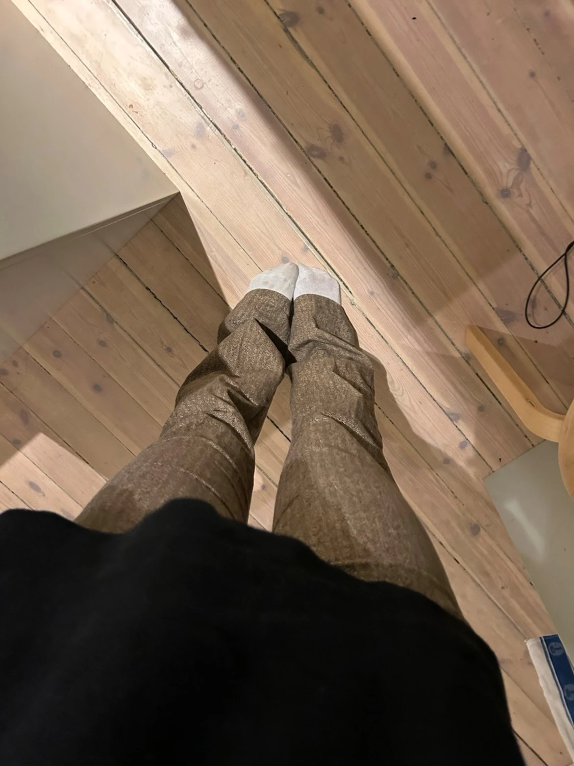 Bruna mönstrade byxor från Embargo - 4