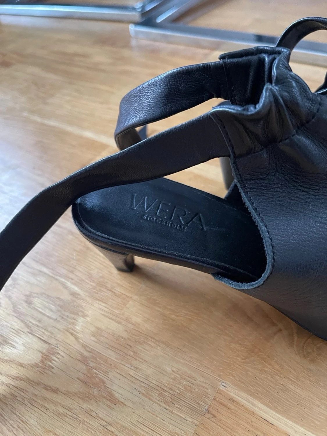 Svarta skinnstövletter från Wera - 3