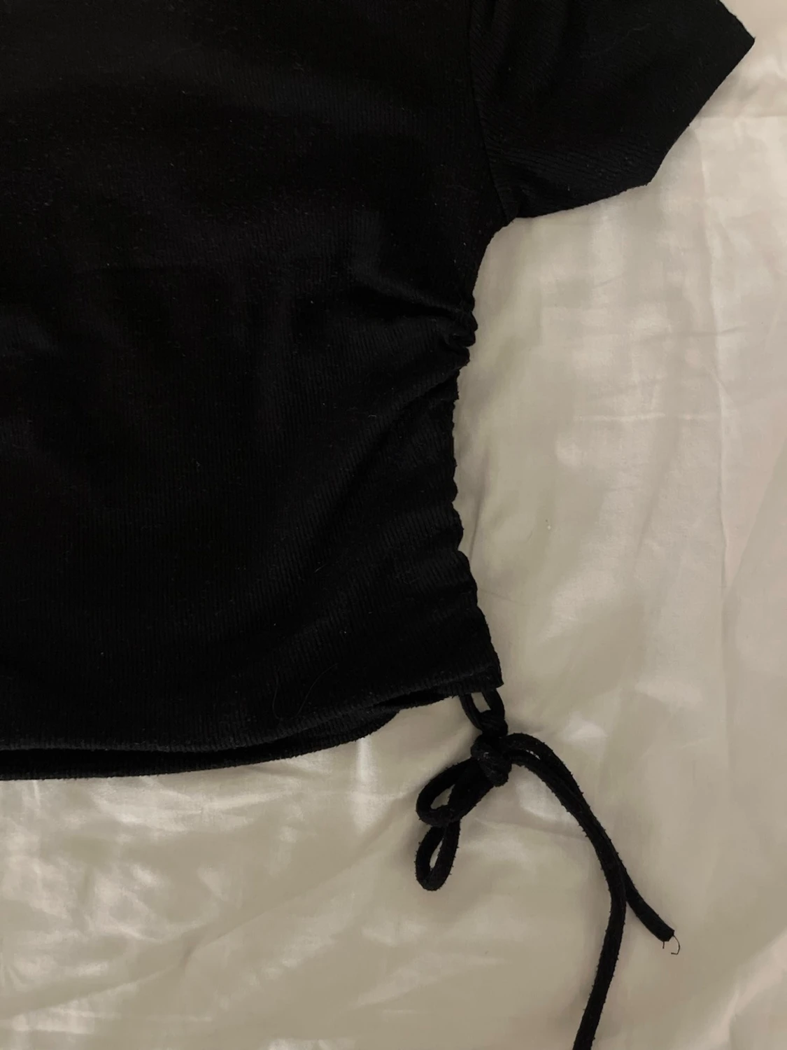 Svart topp med scrunch från Zara - 1