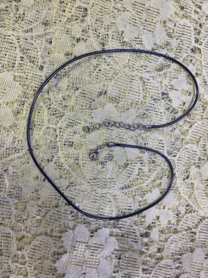 Halsbandskedja - Halsbandskedja helt ny 