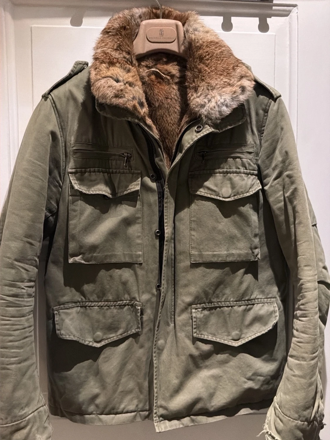 Olivgrön fieldjacka med äkta kaninpälspäls