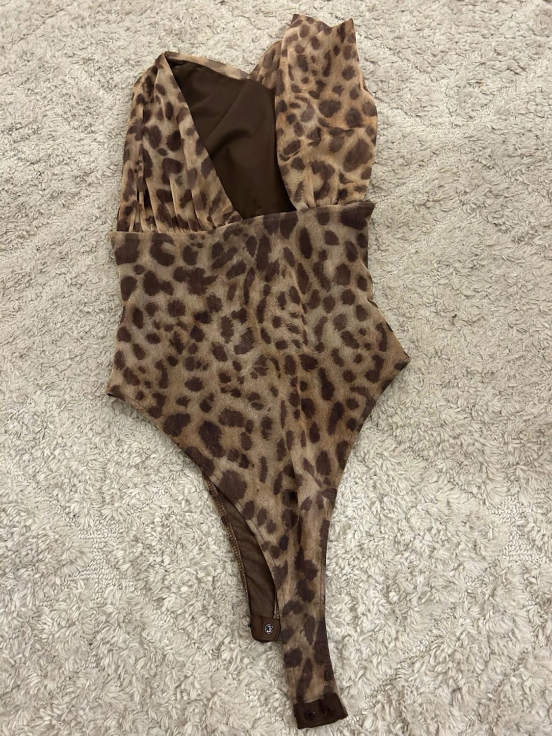 Leopard body - 1