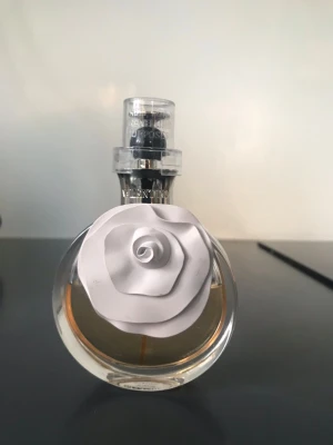 Valentino parfym - Parfym från valentino 50 ml, lite mer än hälften kvar