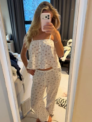 Söt pyjamas! - Pyjamas från Primark❤️Super mysig!