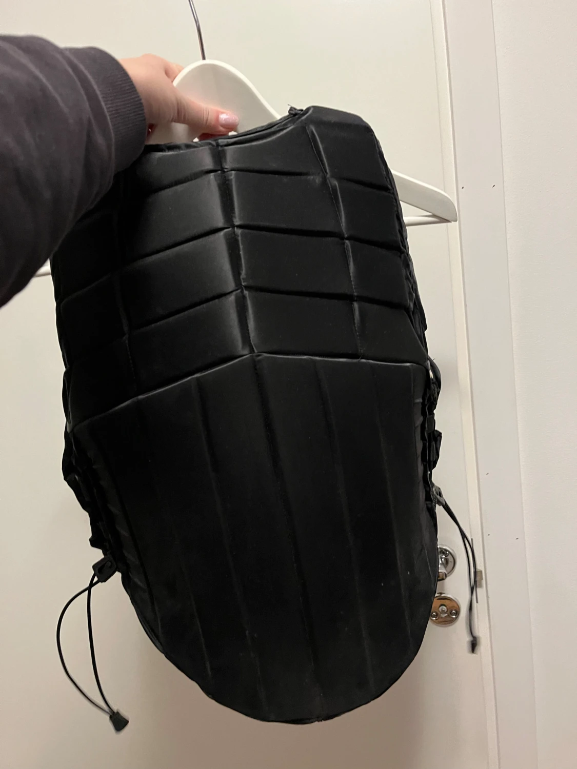 Svart säkerhetsväst från Racesafe - 1