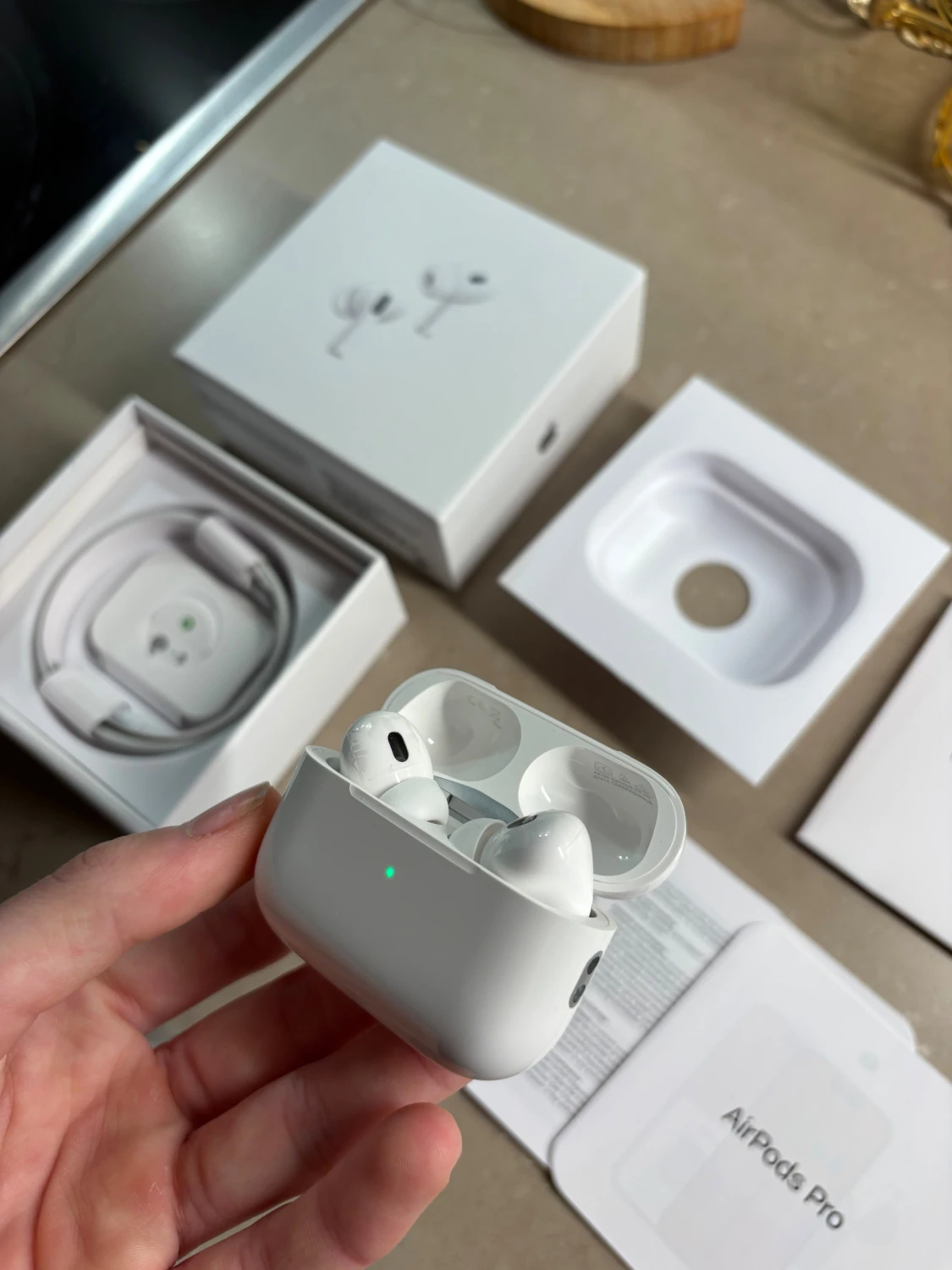 AirPods Pro 2 - 1