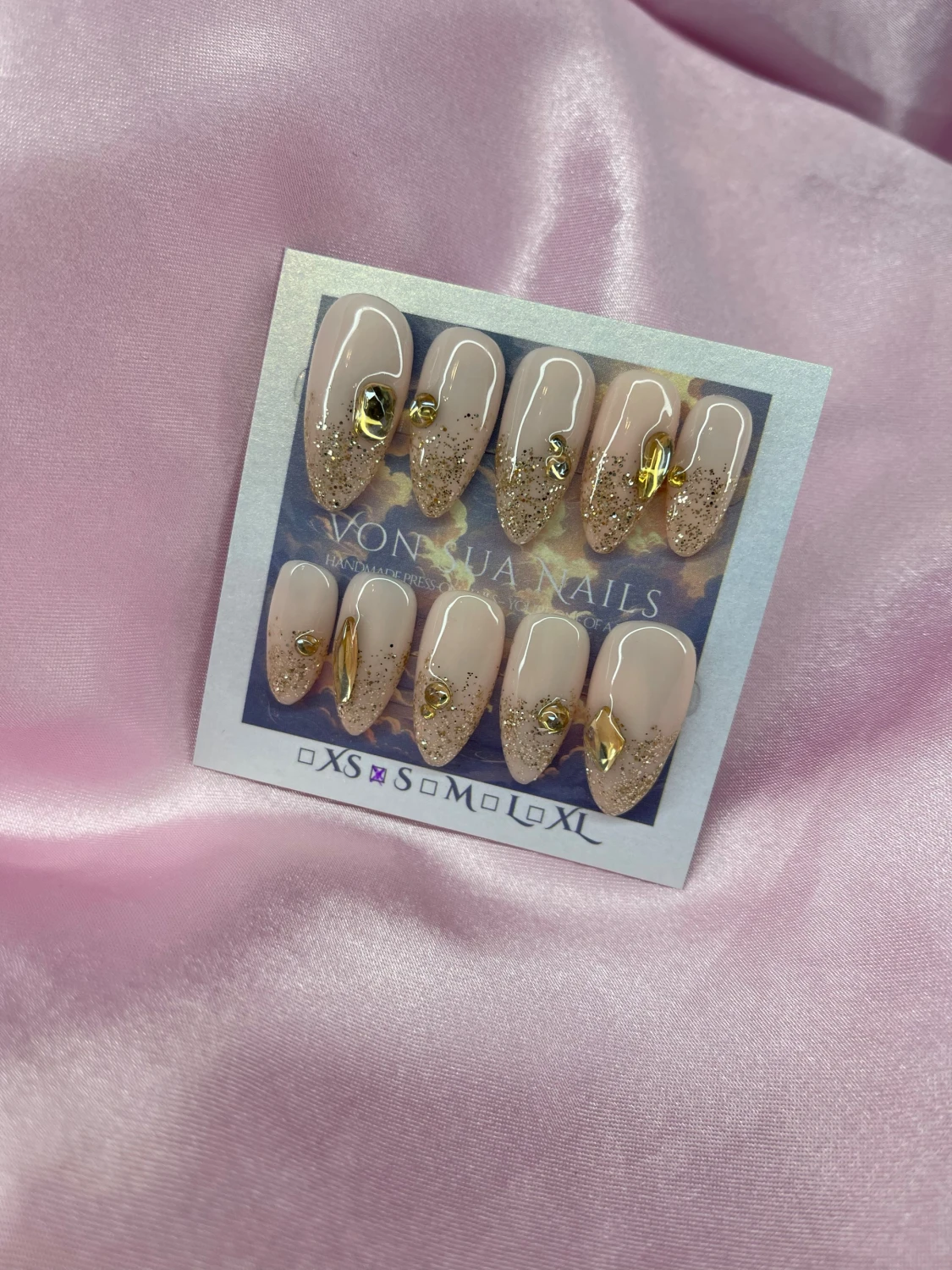 Glam(S);Medium Almond - 1