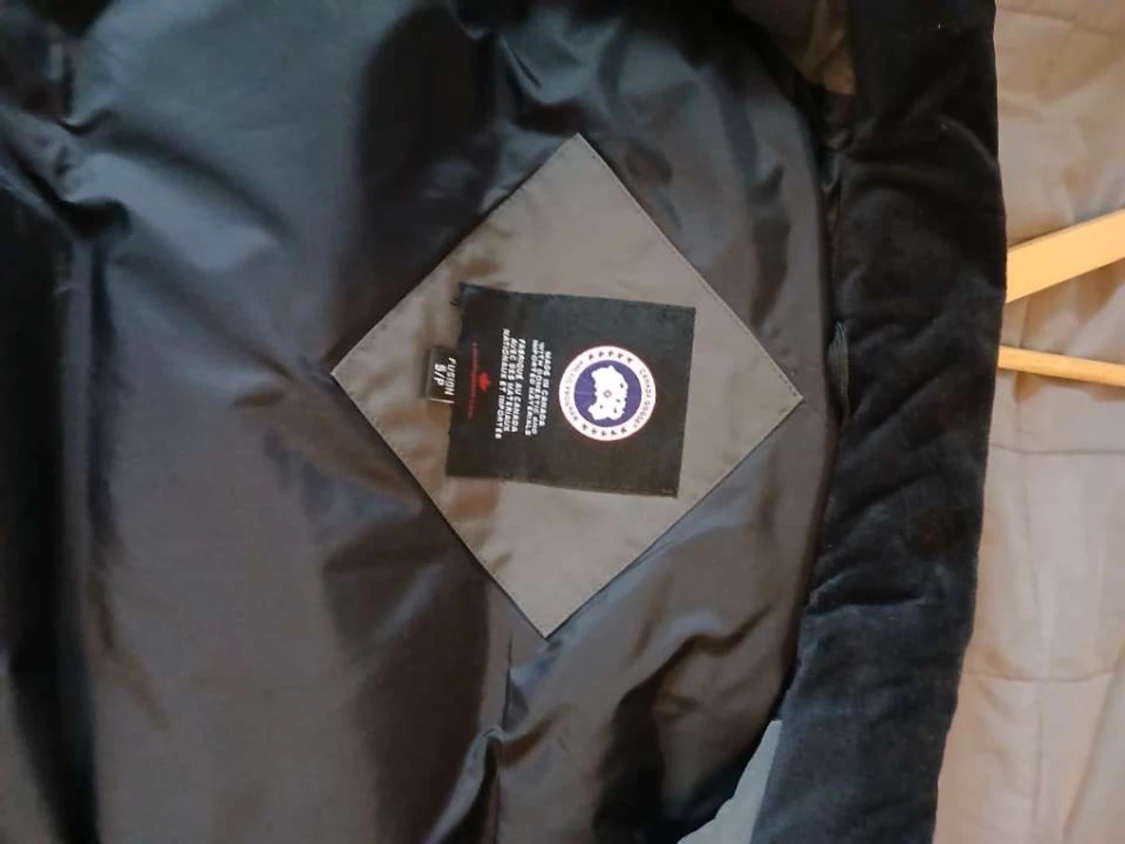 Canada Goose vest - 2