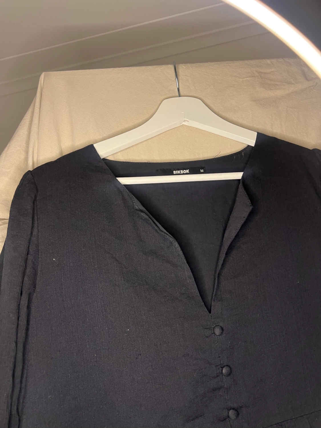 Svart långärmad klänning från Bikbok - 1