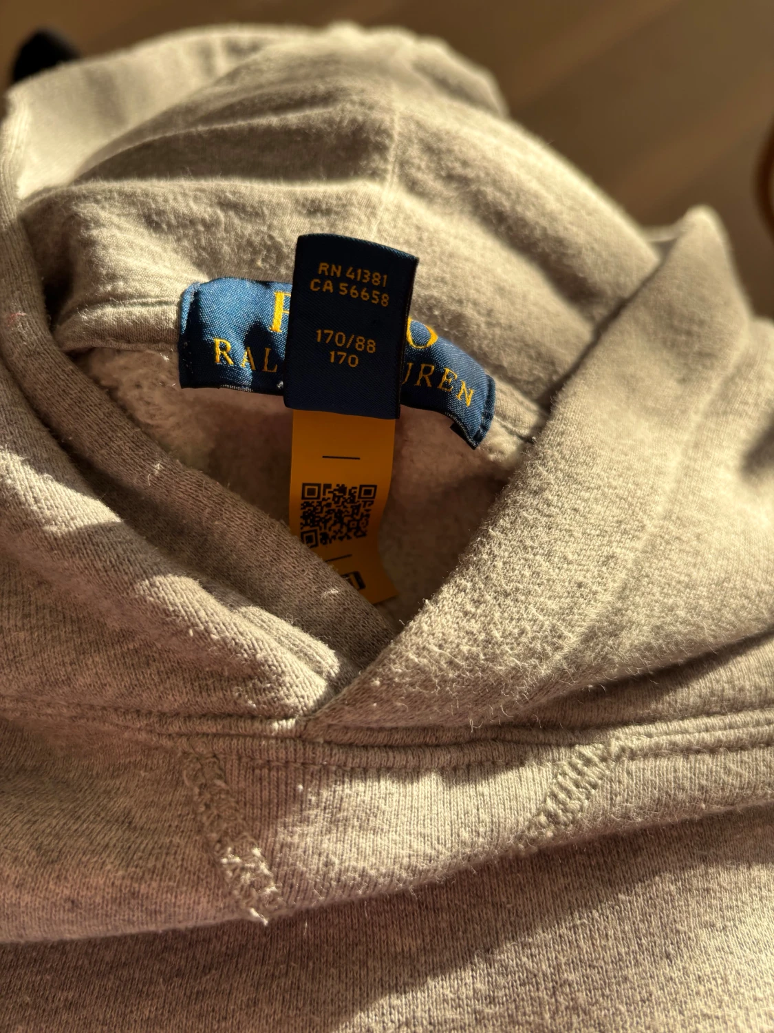 Grå hoodie från Polo Ralph Lauren Storlek 170 - 3