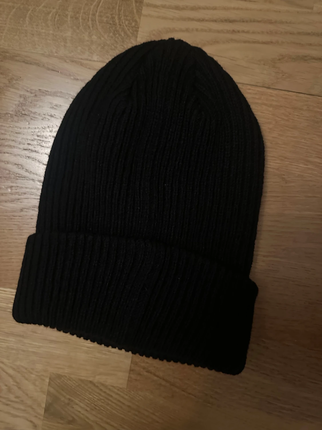 Svart Moncler mössa - 4