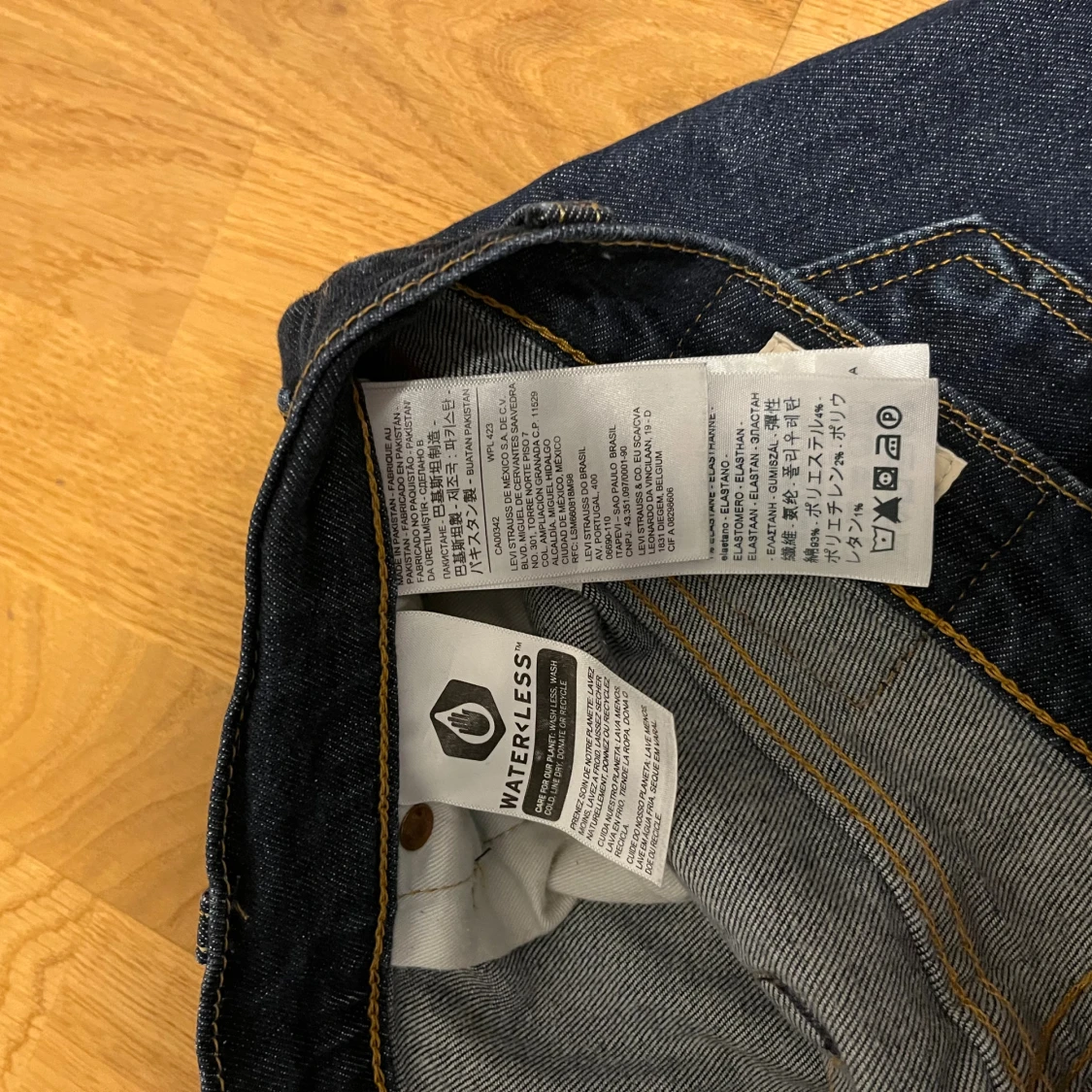 Levi's 512 mörkblå jeans W29 L30 - 3