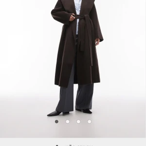 SÖKER ARKET KAPPA!!!!!! - SÖKER DENNA KAPPA FRÅN ARKET i strl 32