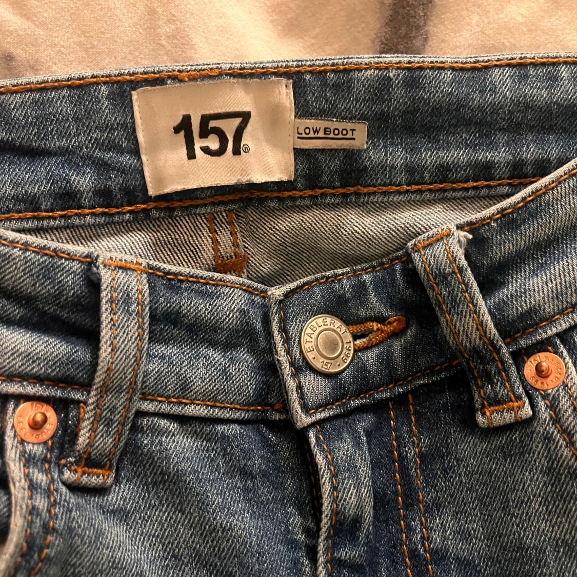 Blå bootcut jeans från 157 - 2