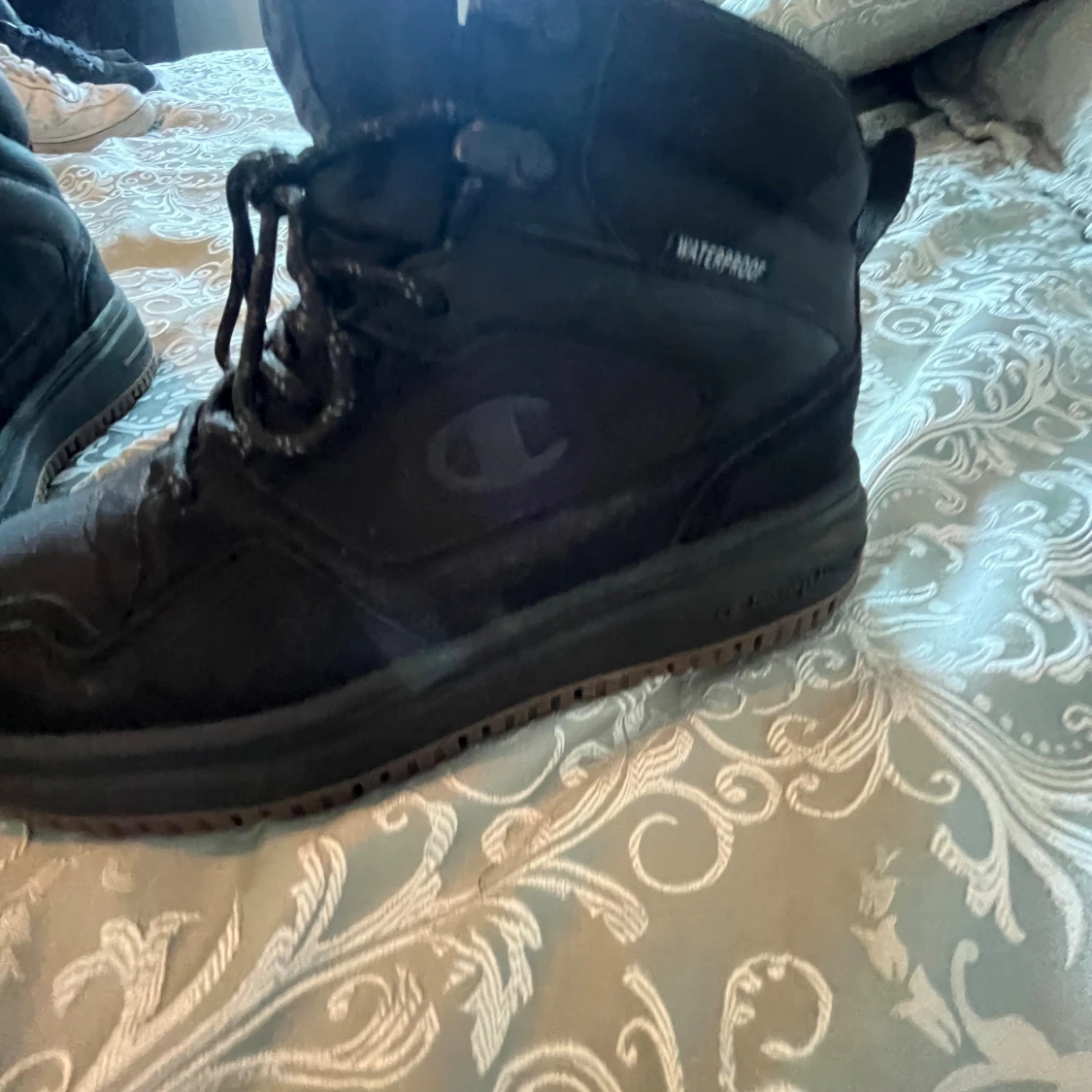 Svarta kängor från Champion - 1