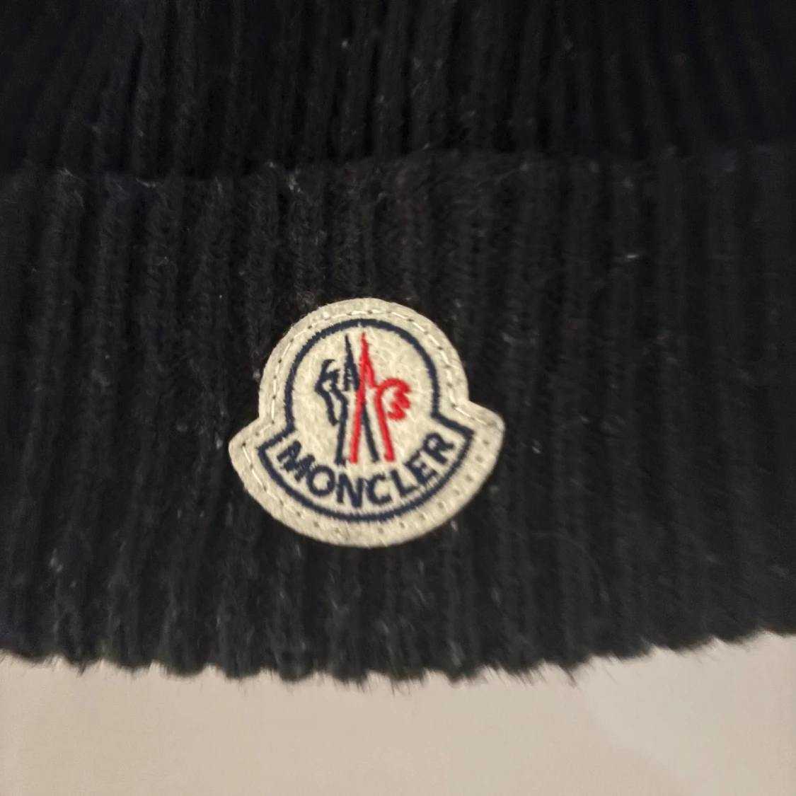 Moncler mössa - 2